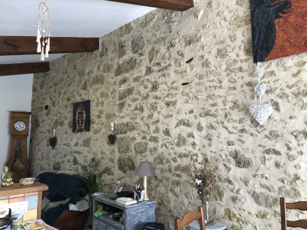 Charmante maison de campagne, 240m², 5 chambres, 2ha (dont 1parcelle avec CU)
