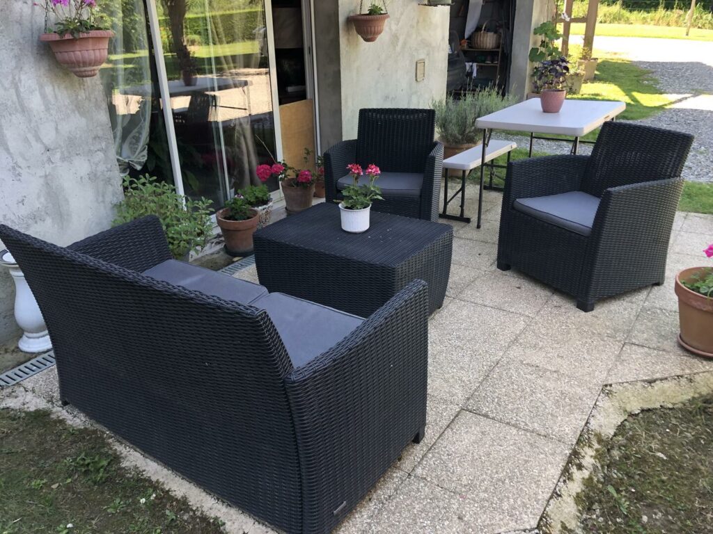 Charmante maison de campagne, 240m², 5 chambres, 2ha (dont 1parcelle avec CU)