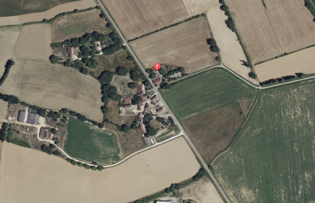 Charmante maison de campagne, 240m², 5 chambres, 2ha (dont 1parcelle avec CU)