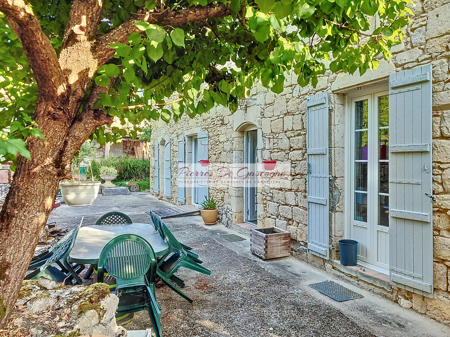 Maison de Village Rénovée 5 Chambres avec Jardin – Proche Lectoure/Agen