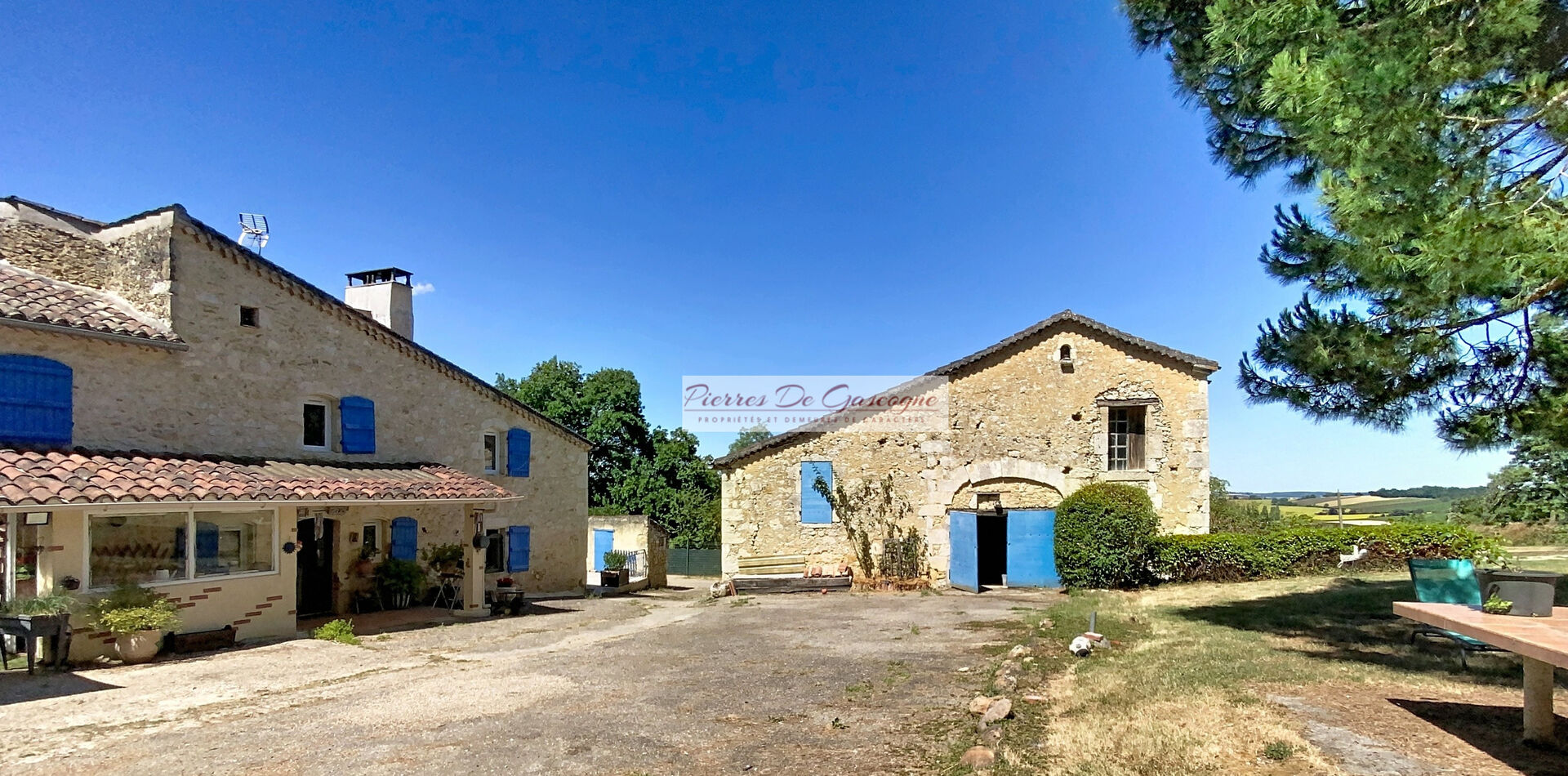 Ancienne métairie de caractère du XIXᵉ siècle – Charme, authenticité et potentiel – Parc arboré, piscine et dépendances